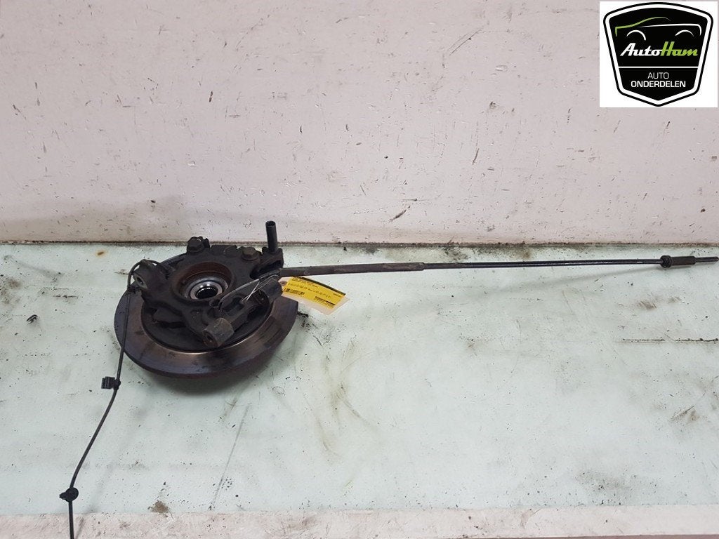 FUSEE ARRIERE DROITE Vito (447.6) (|A4473505600|), Mercedes-Benz, Utilisé, Dialog.mb@mercedes-benz.com, Mercedes-Benz AG