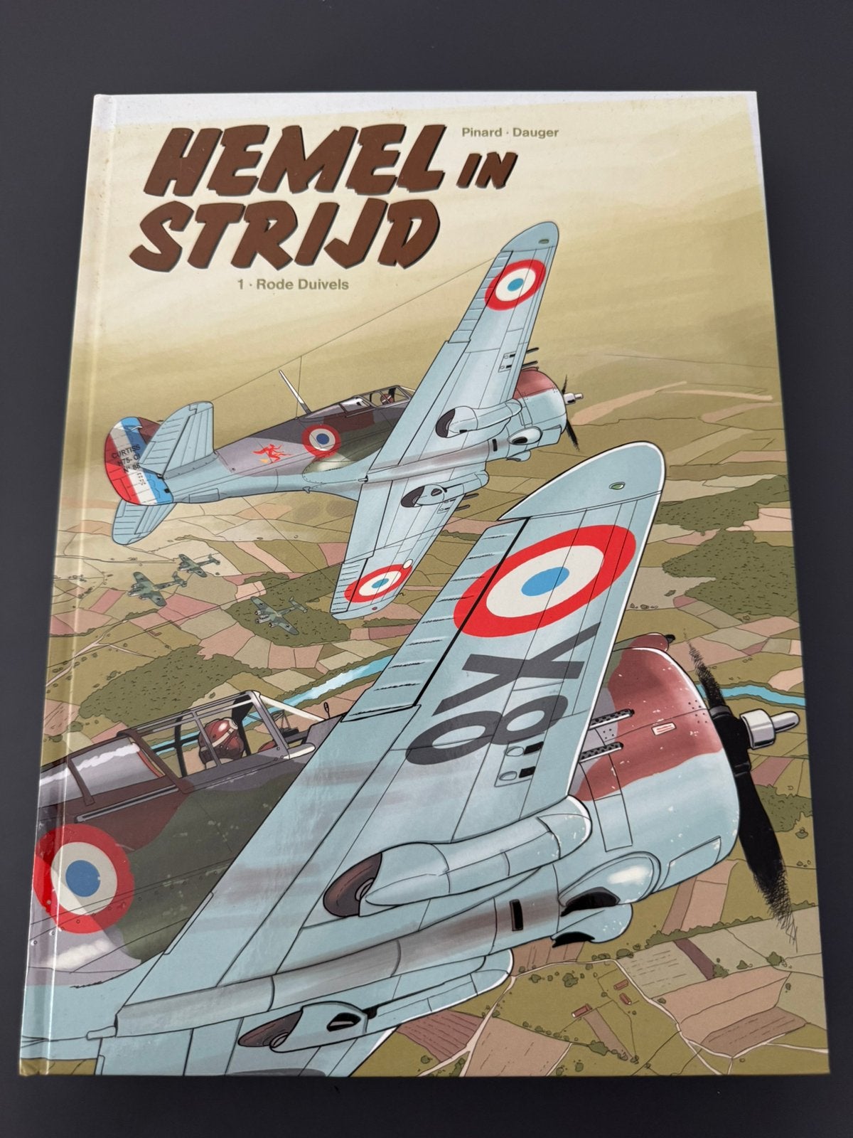 Hemel in strijd complete hardcoverreeks 1-4, Boeken, Complete serie of reeks, Ophalen of Verzenden, Zo goed als nieuw