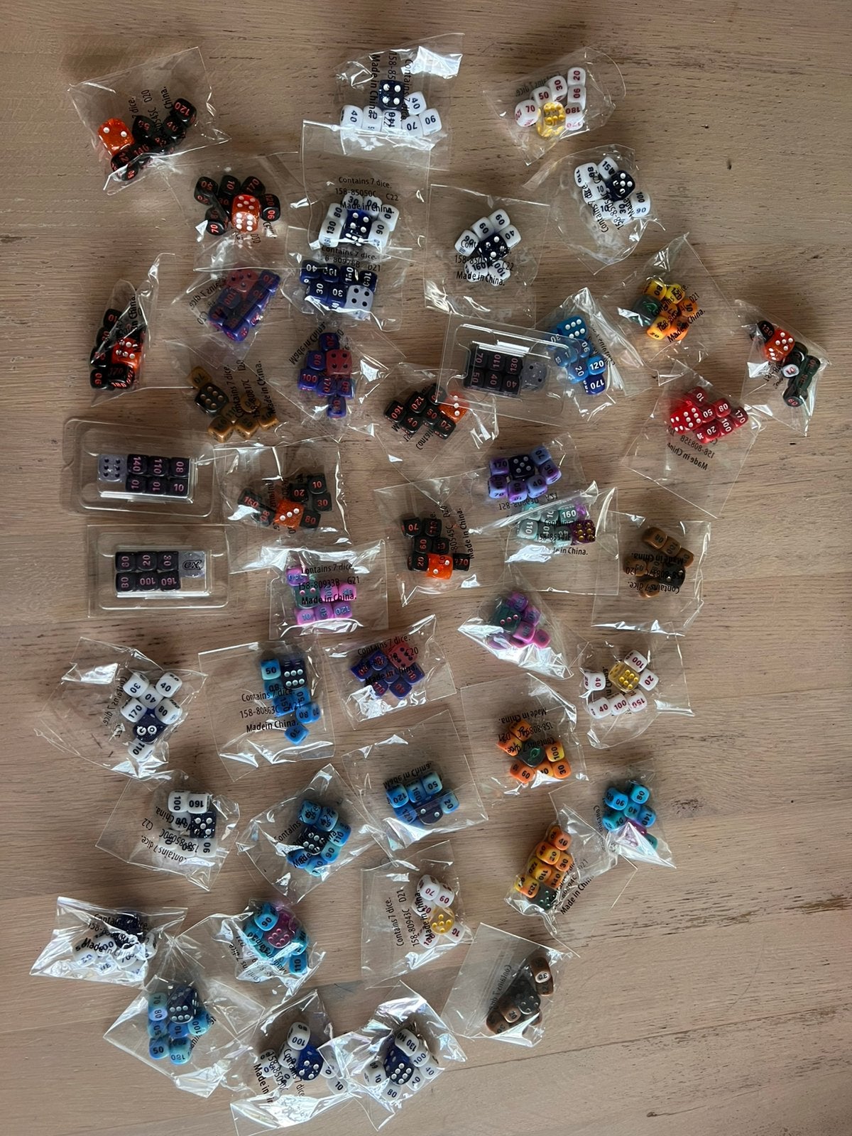 Pokémon dobbelstenen €1 per pakje, Hobby en Vrije tijd, Ophalen of Verzenden, Zo goed als nieuw
