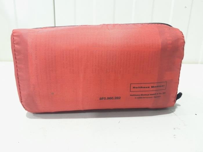 Kit premiers soins d'un Audi A3, -, 3 mois de garantie, Audi, Utilisé
