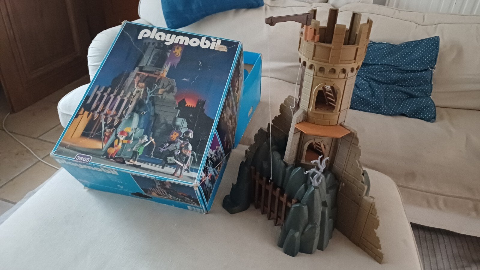 playmobil vintage battle tower 3665, Kinderen en Baby's, Ophalen of Verzenden