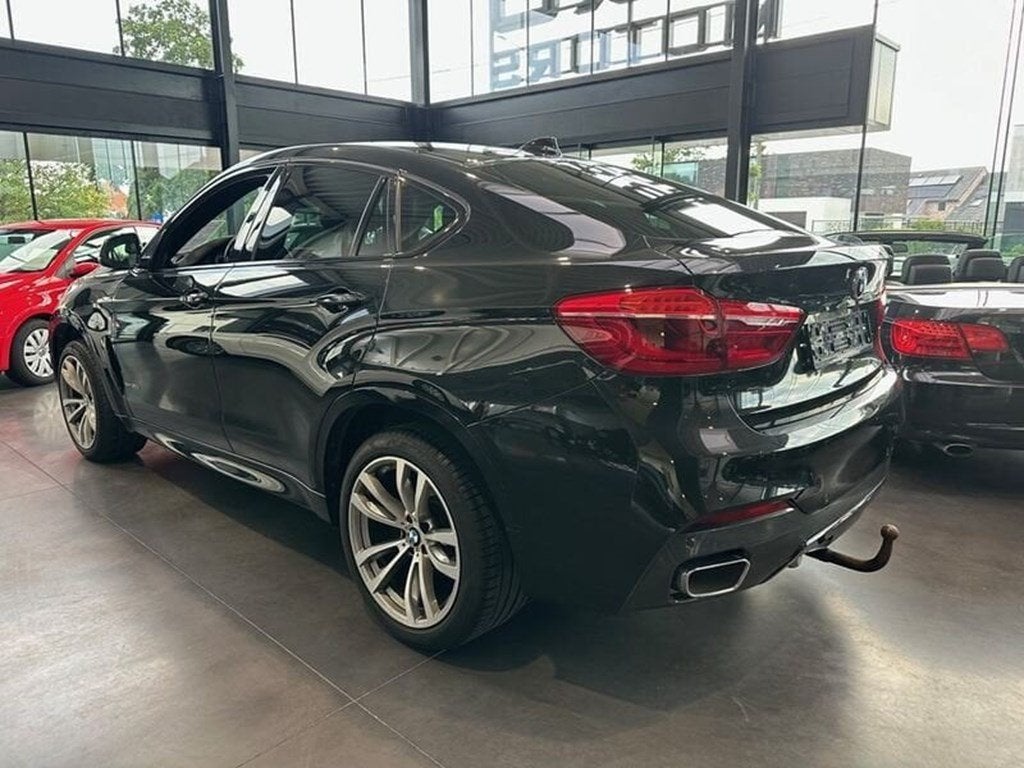 BMW X6 30d xDrive AUT M-PACK 32.975+BTW, Auto's, BMW, Automaat, Zwart, X6, Bedrijf