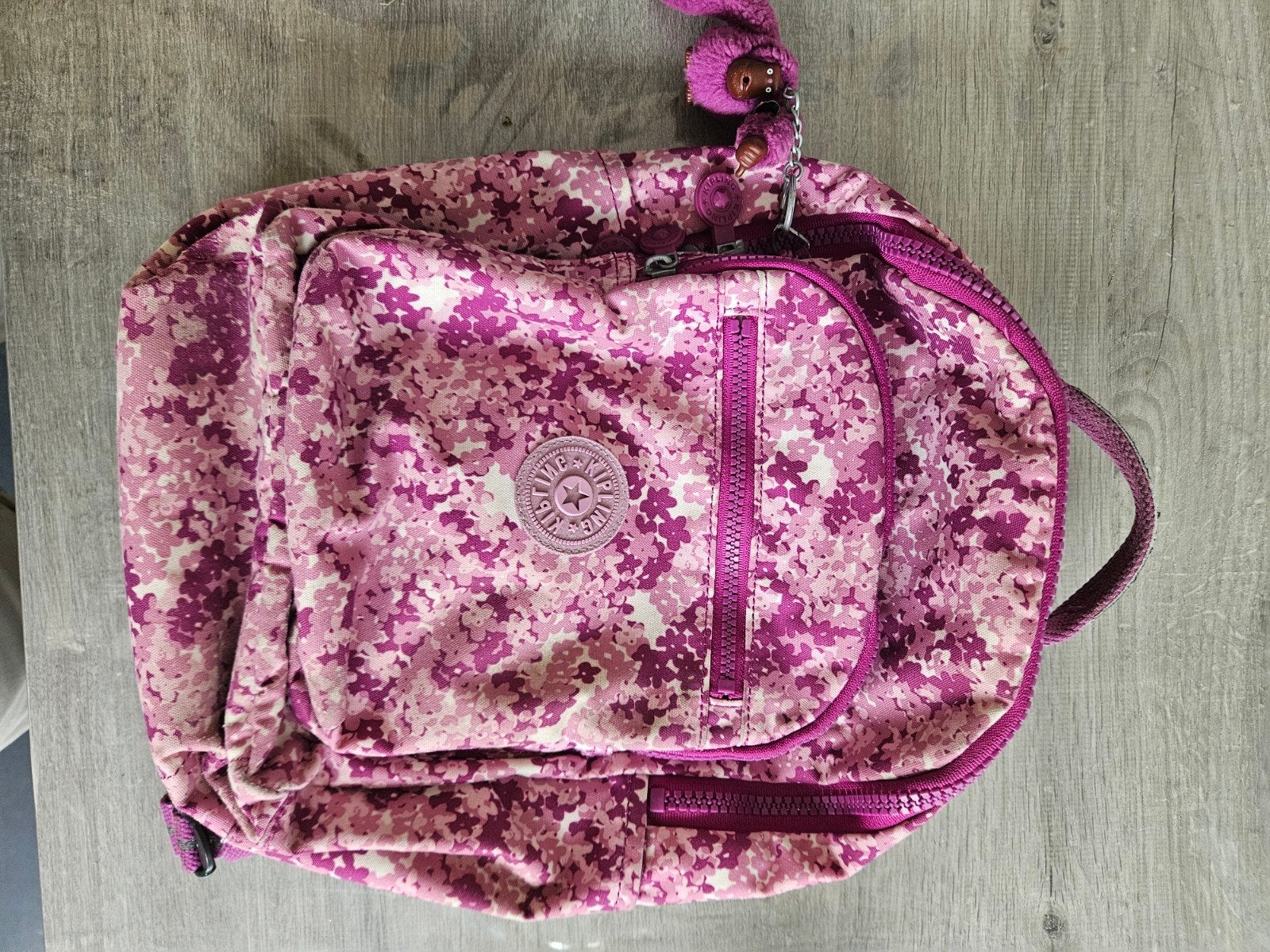 Kleuterboekentasje kipling, Ophalen, Paars