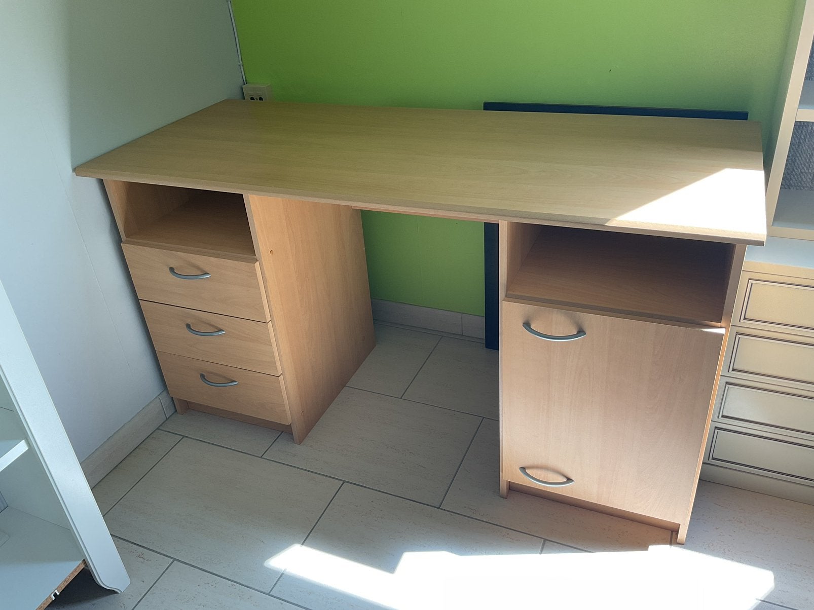 Bureau, Ophalen, Gebruikt