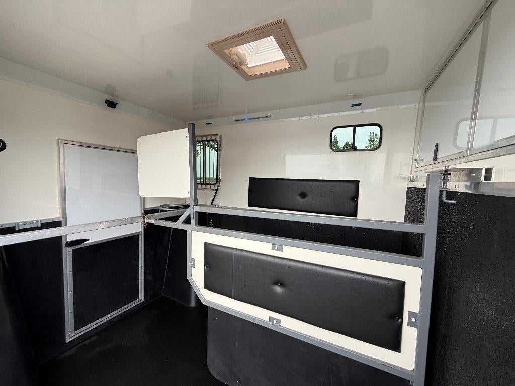CITROEN | HORSETRUCK | OPBOUW 2022 | 2009 | 107.000KM, Dieren en Toebehoren, Paarden en Pony's | Trailers en Aanhangwagens, Ophalen