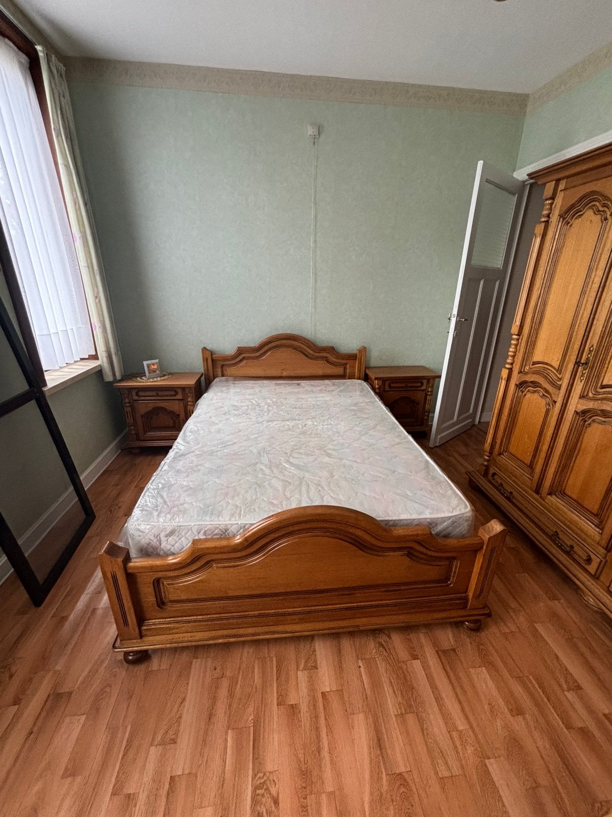 Bed twijfelaar klasiek, Maison & Meubles, Chambre à coucher | Lits, Enlèvement, Comme neuf, Queen size