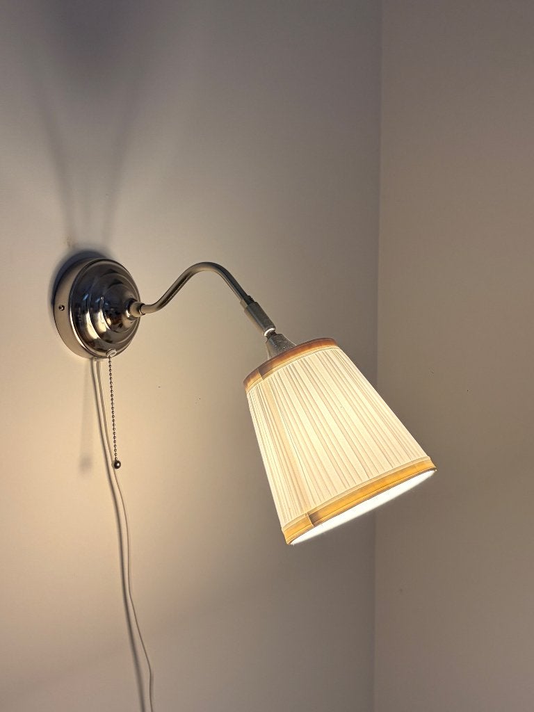 muur lampje, Ophalen, Kunststof, Bedlamp, IKEA