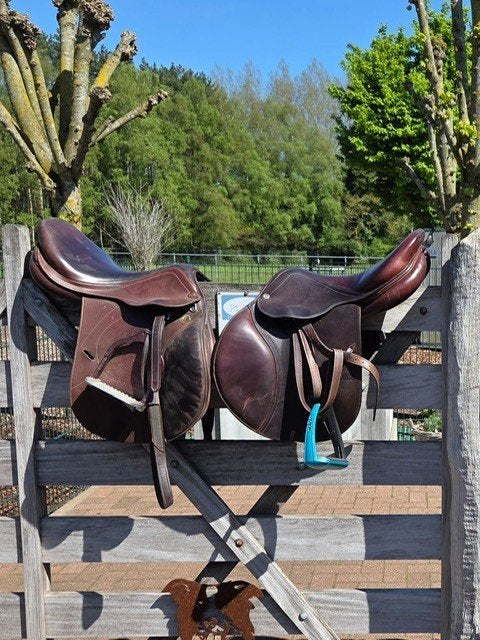springzadels, Ophalen, L (17.5 inch), Middeldiepe zit, CWD