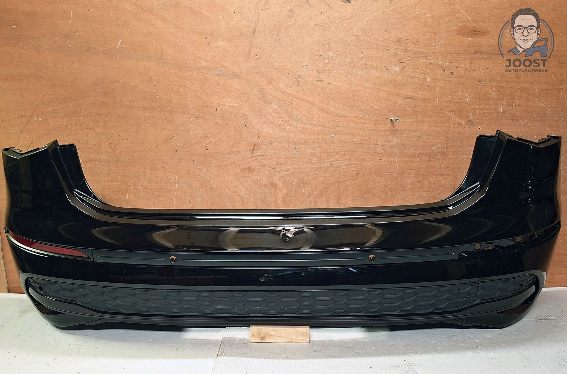 Achterbumper orgineel Audi A3 8Y Sportback FL '24 8Y4807511P, Herkomst onderdeel bekend, -imprint@audi.de, -Auto-Union-Strasse 1, 75057 Ingolstadt, Duitsland