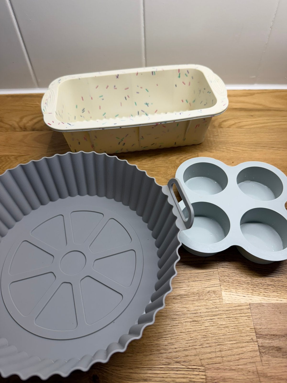 Moules silicone four Air Fryer, Maison & Meubles, Cuisine | Ustensiles de cuisine, Enlèvement, Comme neuf