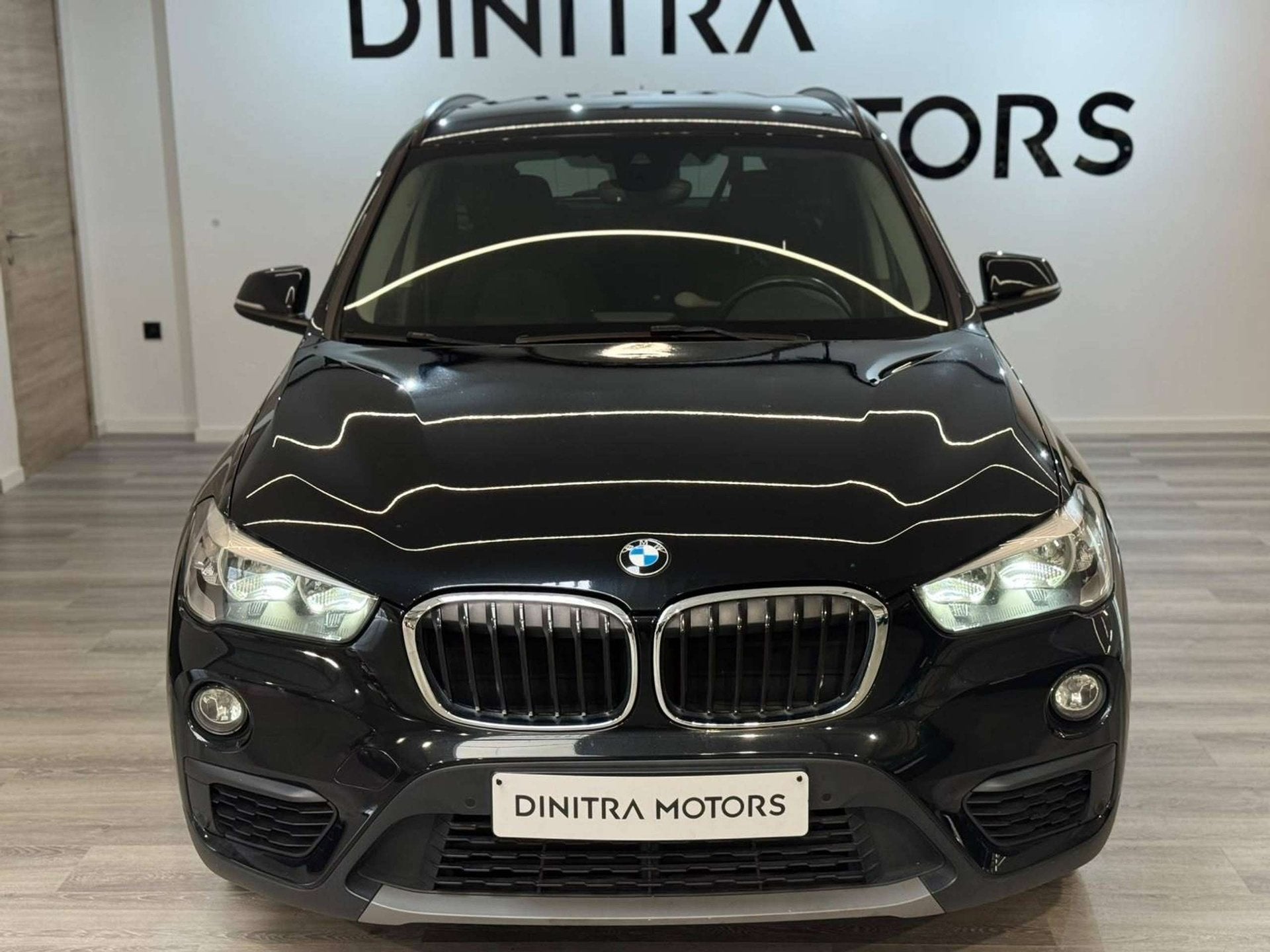 BMW X1 sDrive16 - Navi/Cruise/*TOPSTAAT!, Dealer onderhouden, Gebruikt, https://public.car-pass.be/vhr/6641c036-9832-4419-bf4b-78247c58038a
