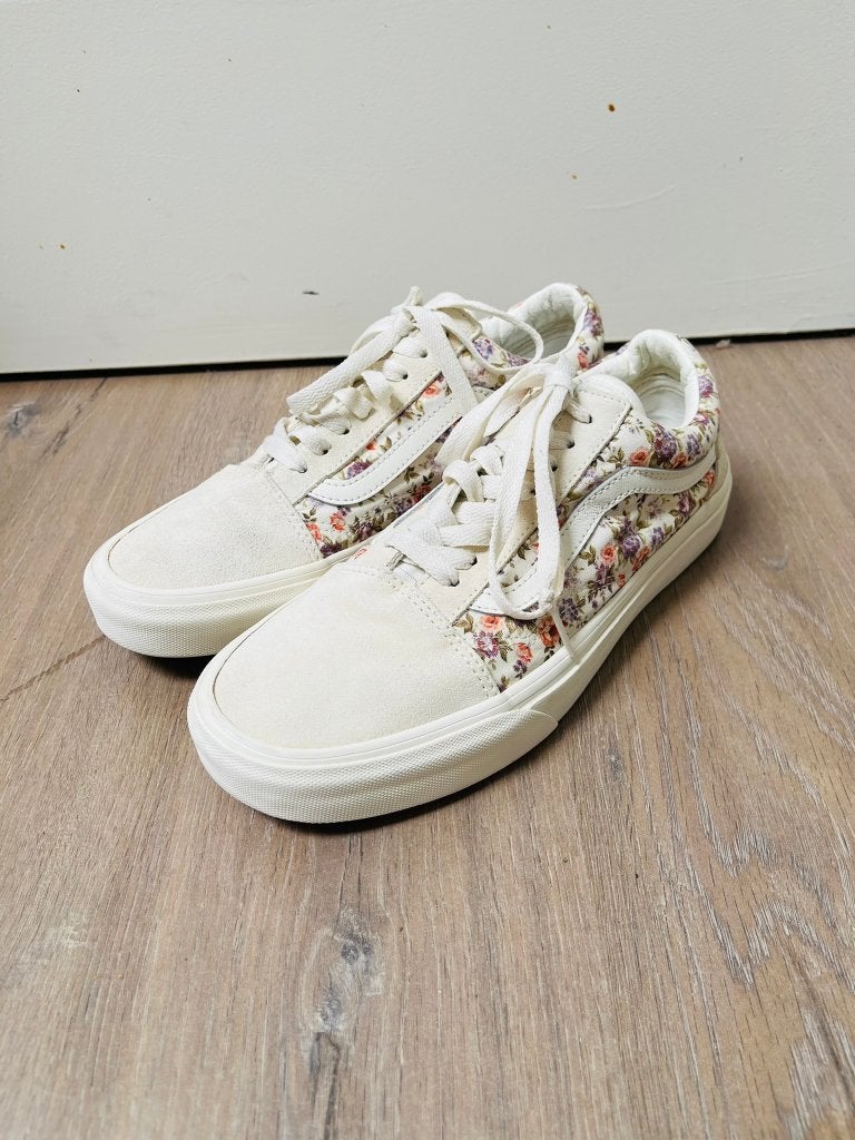 Vans Old Skool Floral Sneakers  maat 40  bloemenprint crème, Kleding | Dames, Schoenen, Wit, Ophalen of Verzenden, Sneakers, Gedragen