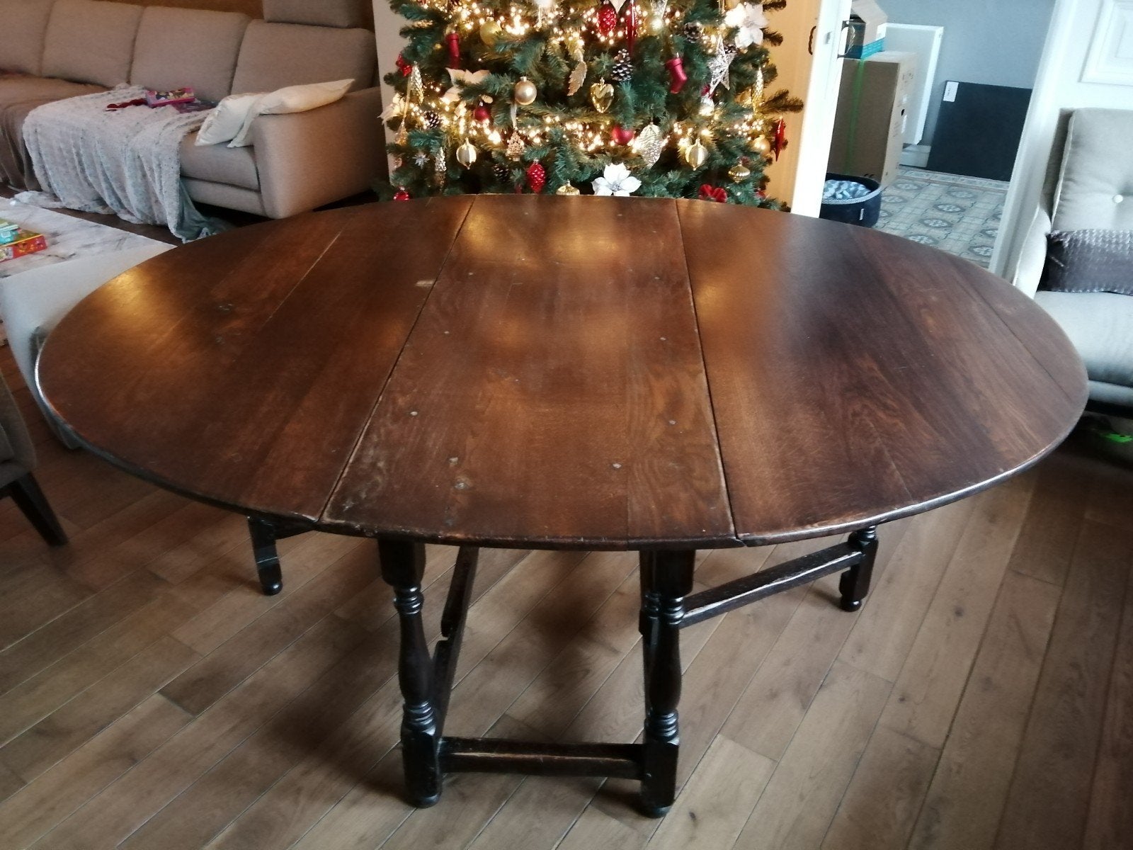 Antieke hangoortafel, Ophalen