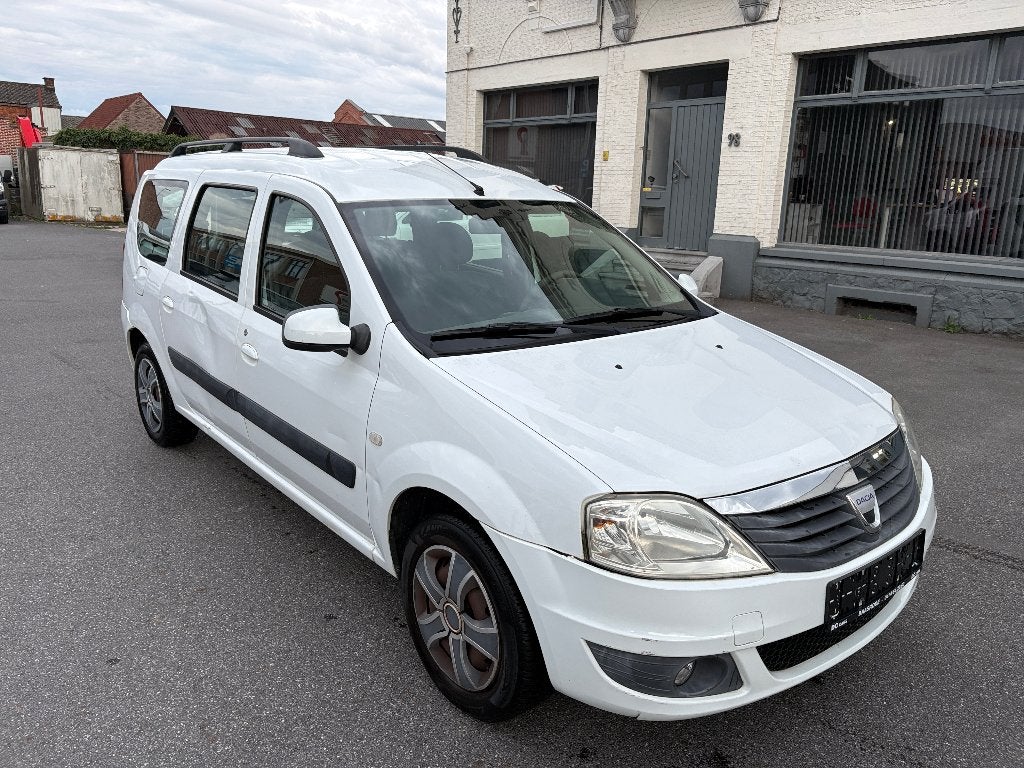DACIA Logan MCV 1.6i, Autos, Dacia, Euro 5, Achat, 6 portes, Entreprise