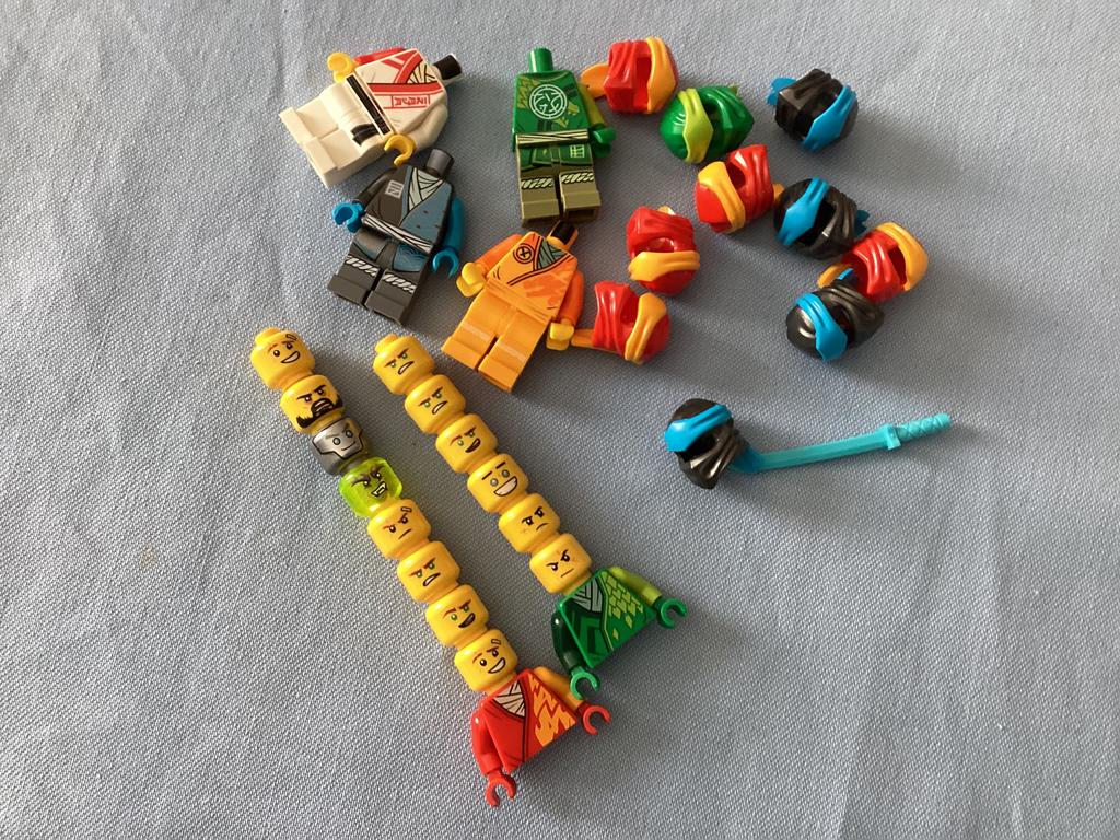 Lego ninjago hoofdjes en mix, Kinderen en Baby's, Speelgoed | Duplo en Lego, Ophalen of Verzenden, Lego, Ninjago