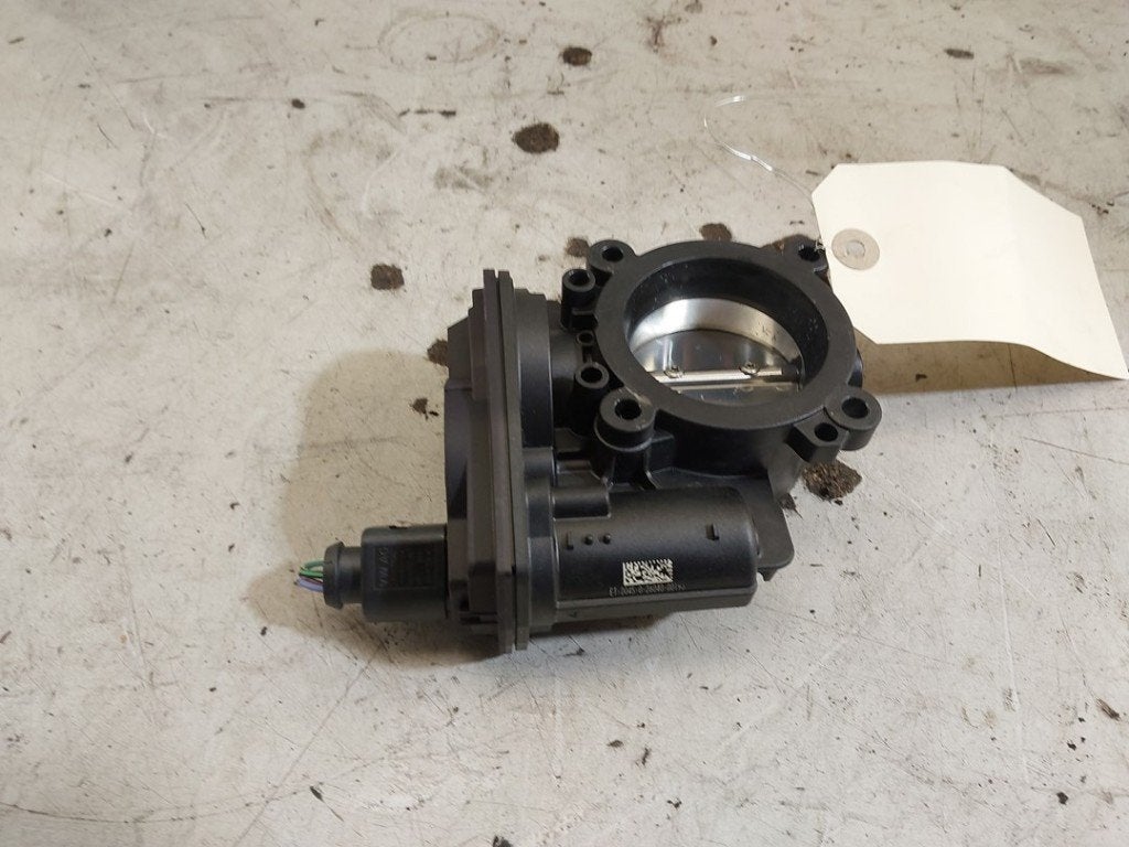 GASKLEPHUIS Skoda Octavia Combi (NXAC) (|04E133062S|), Auto-onderdelen, Gebruikt, Info@skoda-auto.de, Skoda, Max-Planck-Straße  3-5
64331  Weiterstadt, DE