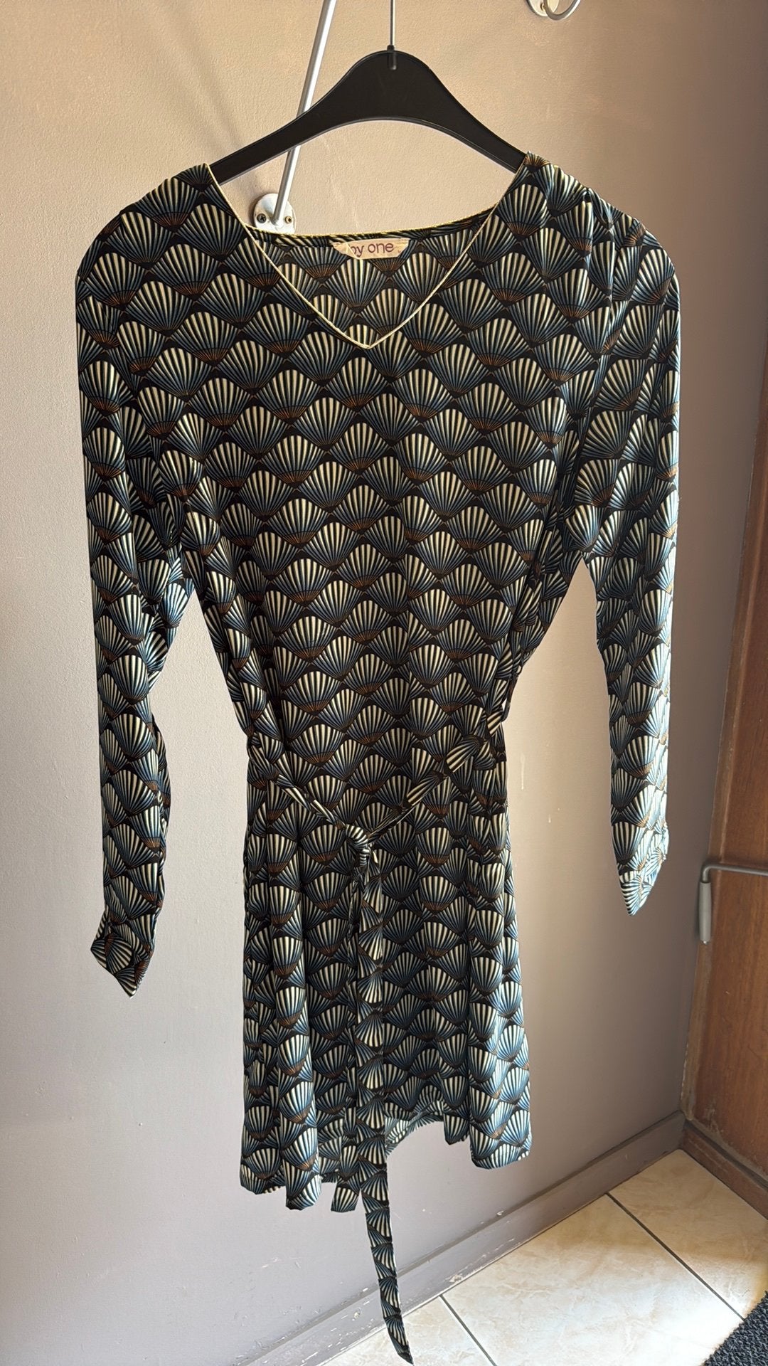 Robe, Enlèvement ou Envoi, Comme neuf