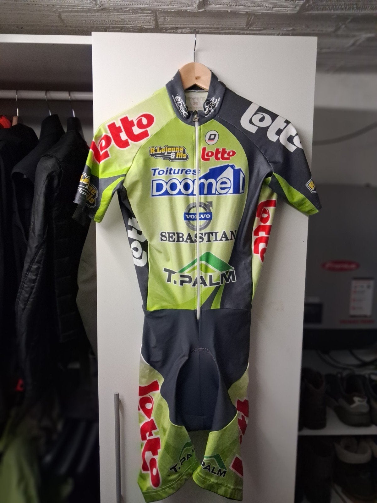 Combinaison 1 pièce vélo T S neuve, Enlèvement ou Envoi