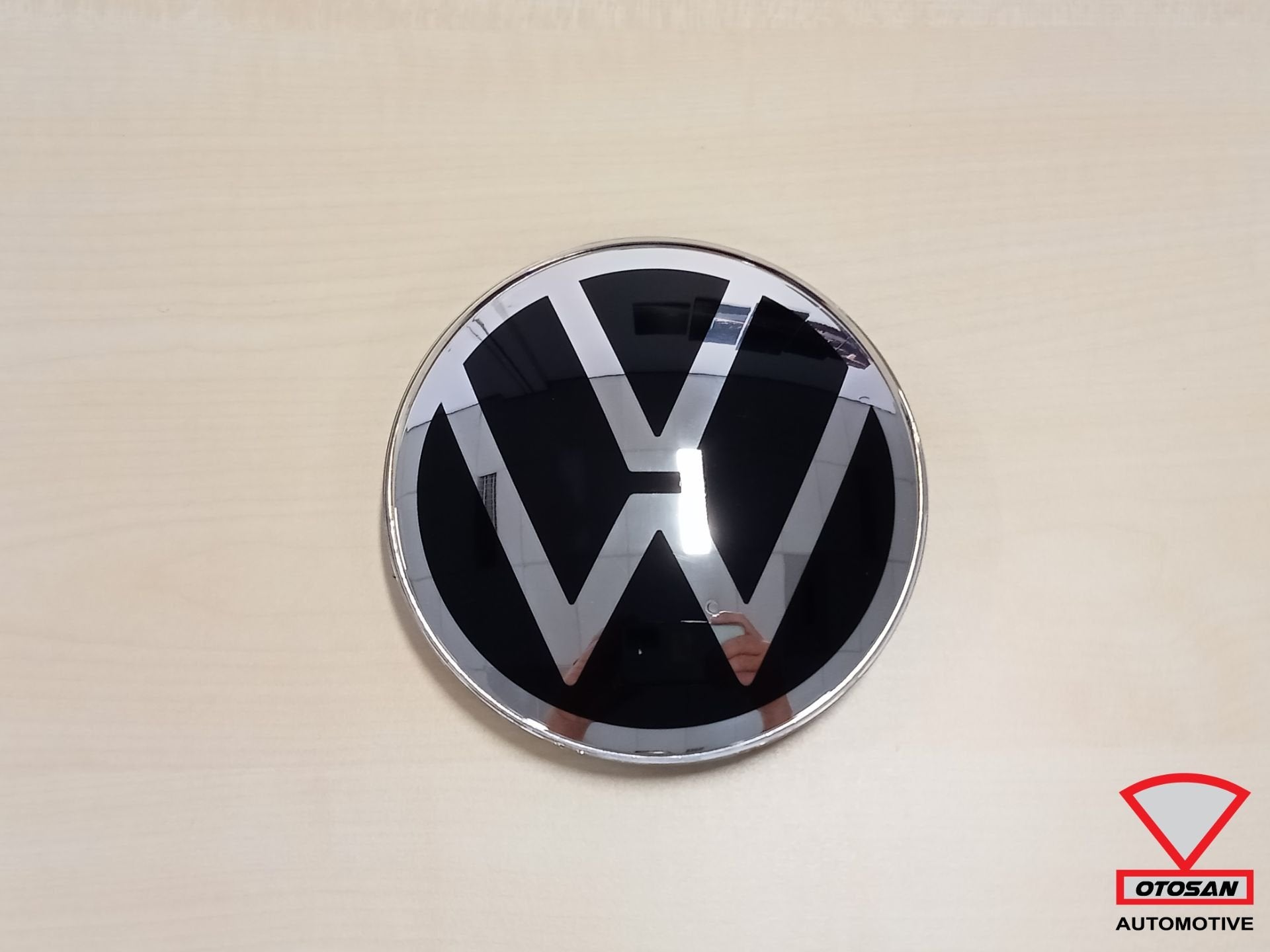 Volkswagen golf 8 polo 2g Taigo Acc radar logo 5H0853601H Em, Auto-onderdelen, Gebruikt, Volkswagen, Volkswagen AG, Vw@volkswagen.de