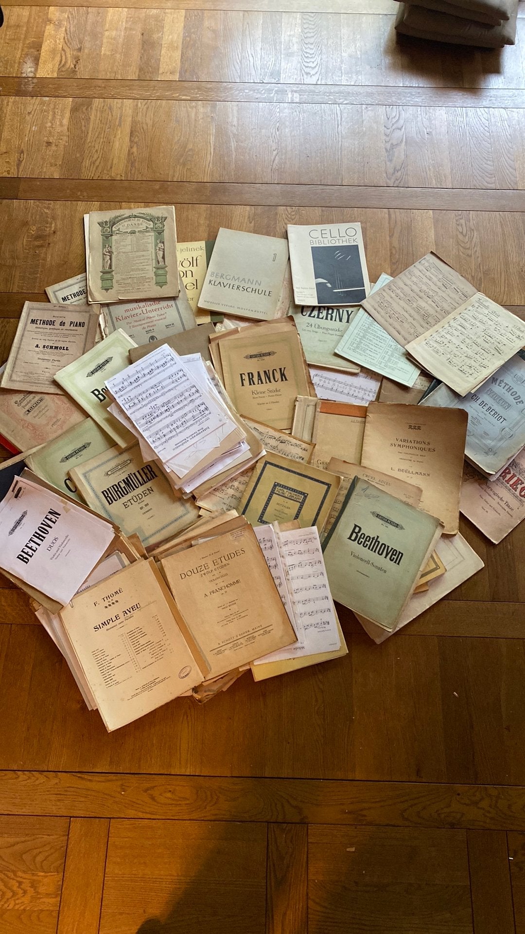Oude bladmuziek, Musique & Instruments, Partitions, Leçon ou Cours, Utilisé, Violoncelle, Enlèvement