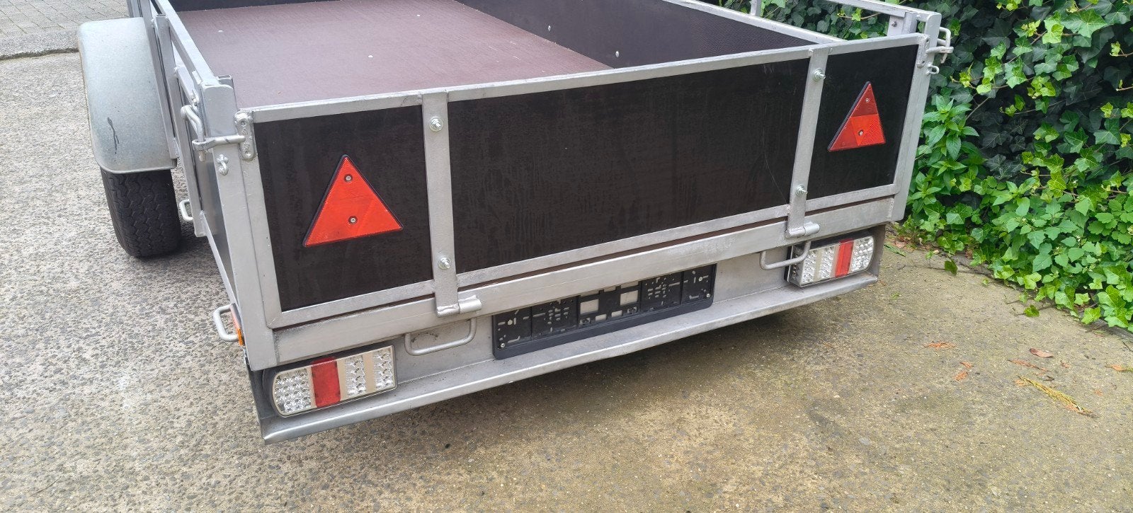 Aanhangwagen 3m, Ophalen, Zo goed als nieuw