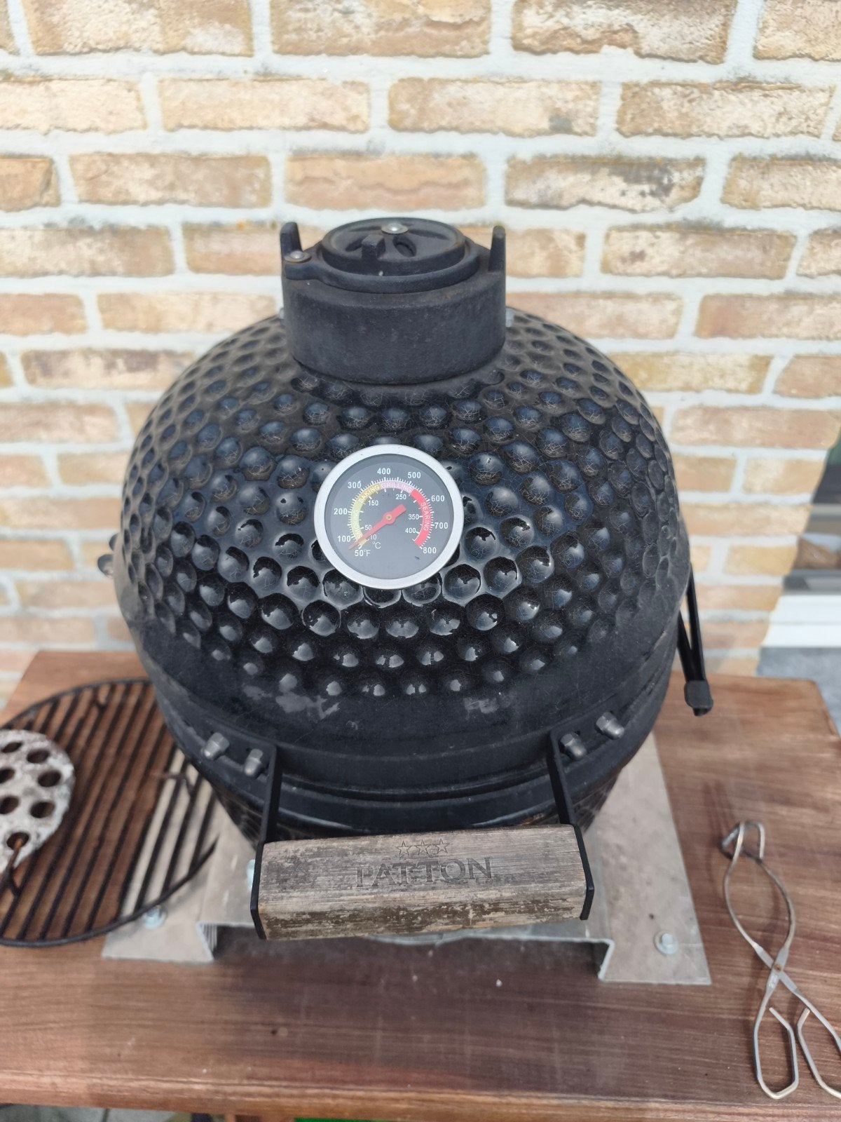 BBQ te koop, Ophalen