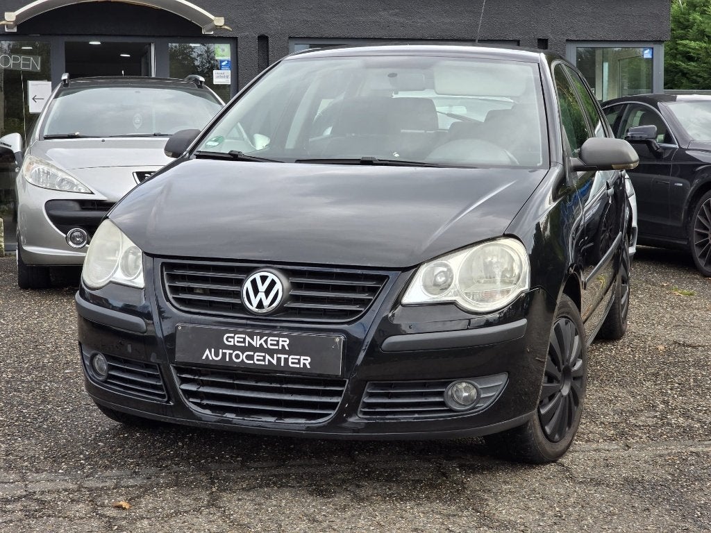 VOLKSWAGEN POLO 1.2 BENZINE / GARANTIE, https://public.car-pass.be/vhr/98cd2d2c-a11c-462d-882e-10f125047b9a, Bedrijf, Handgeschakeld