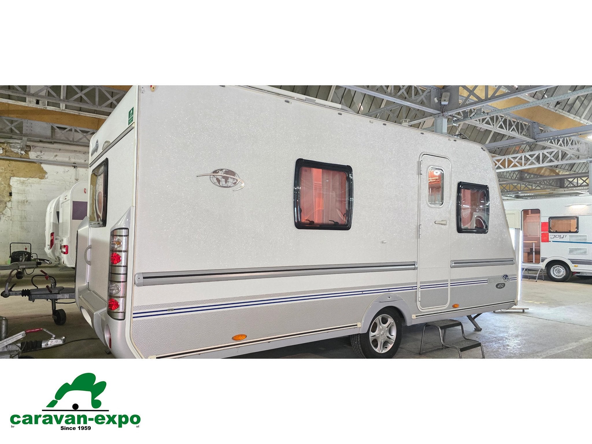 CARAVELAIR EMERAUDE 450, Caravanes & Camping, Jusqu'à 4, Entreprise, 5 à 6 mètres, 750 - 1000 kg