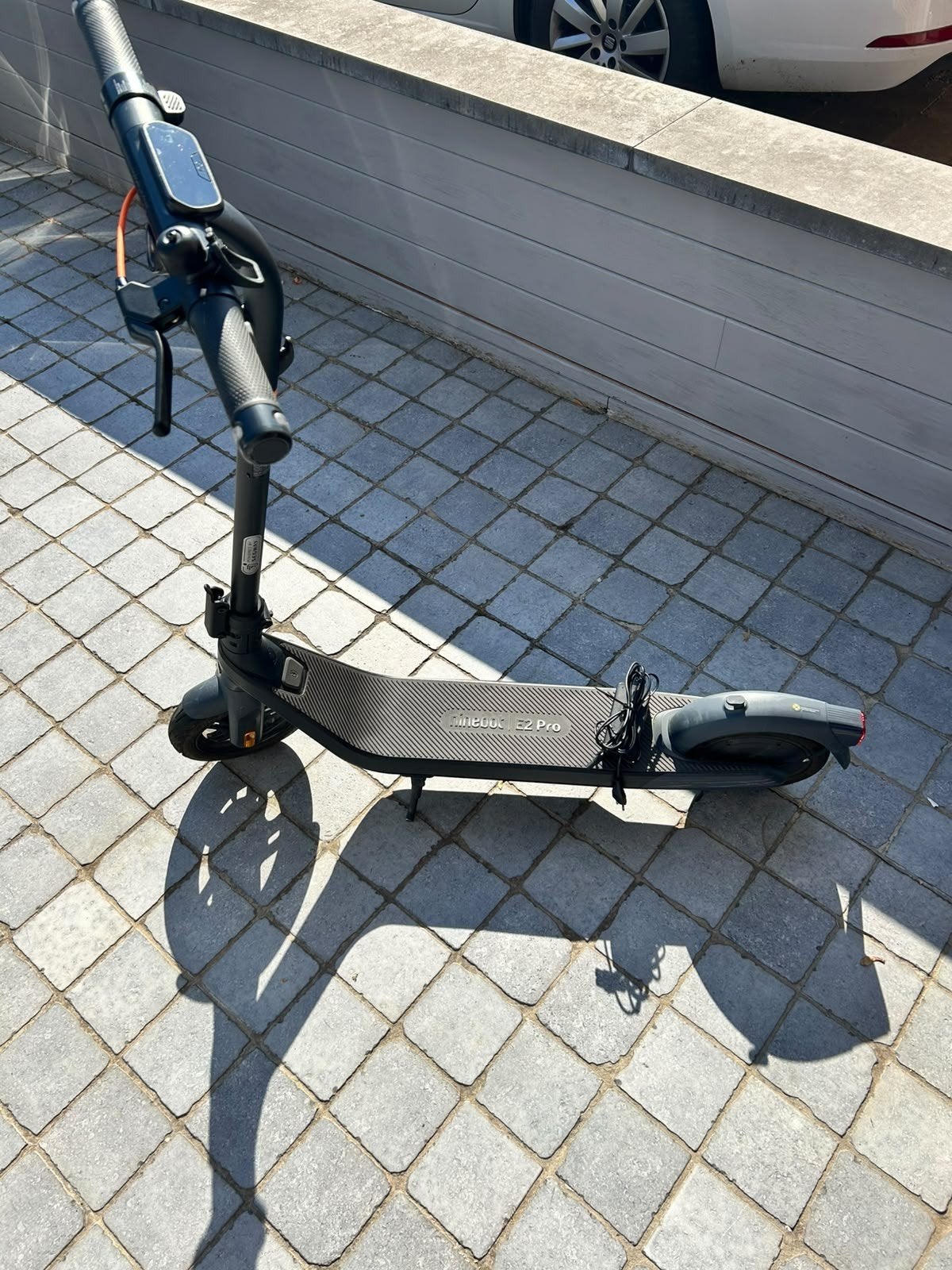 Trottinette Ninebot E2 Pro à vendre, Enlèvement