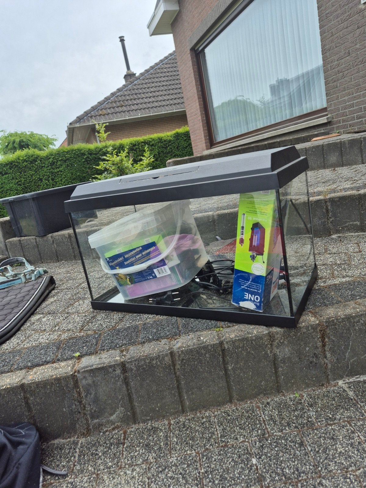 Aquarium 60L, Ophalen, Zo goed als nieuw, Leeg aquarium, Verwarming