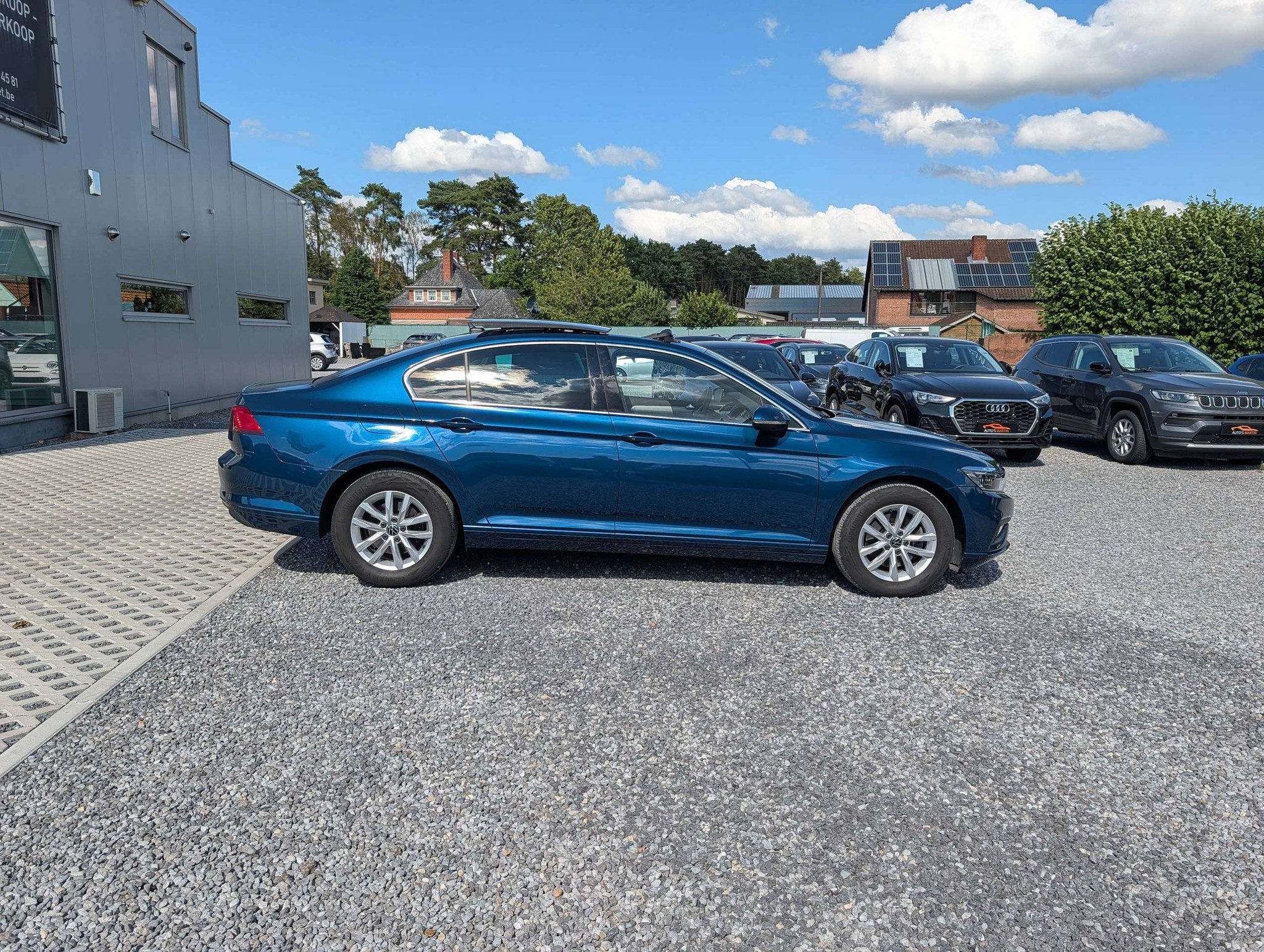 Volkswagen Passat 2.0 TDi SCR | PANO | NAVI/CARPLAY | ACC |, Voorwielaandrijving, 4 deurs, Stof, Gebruikt
