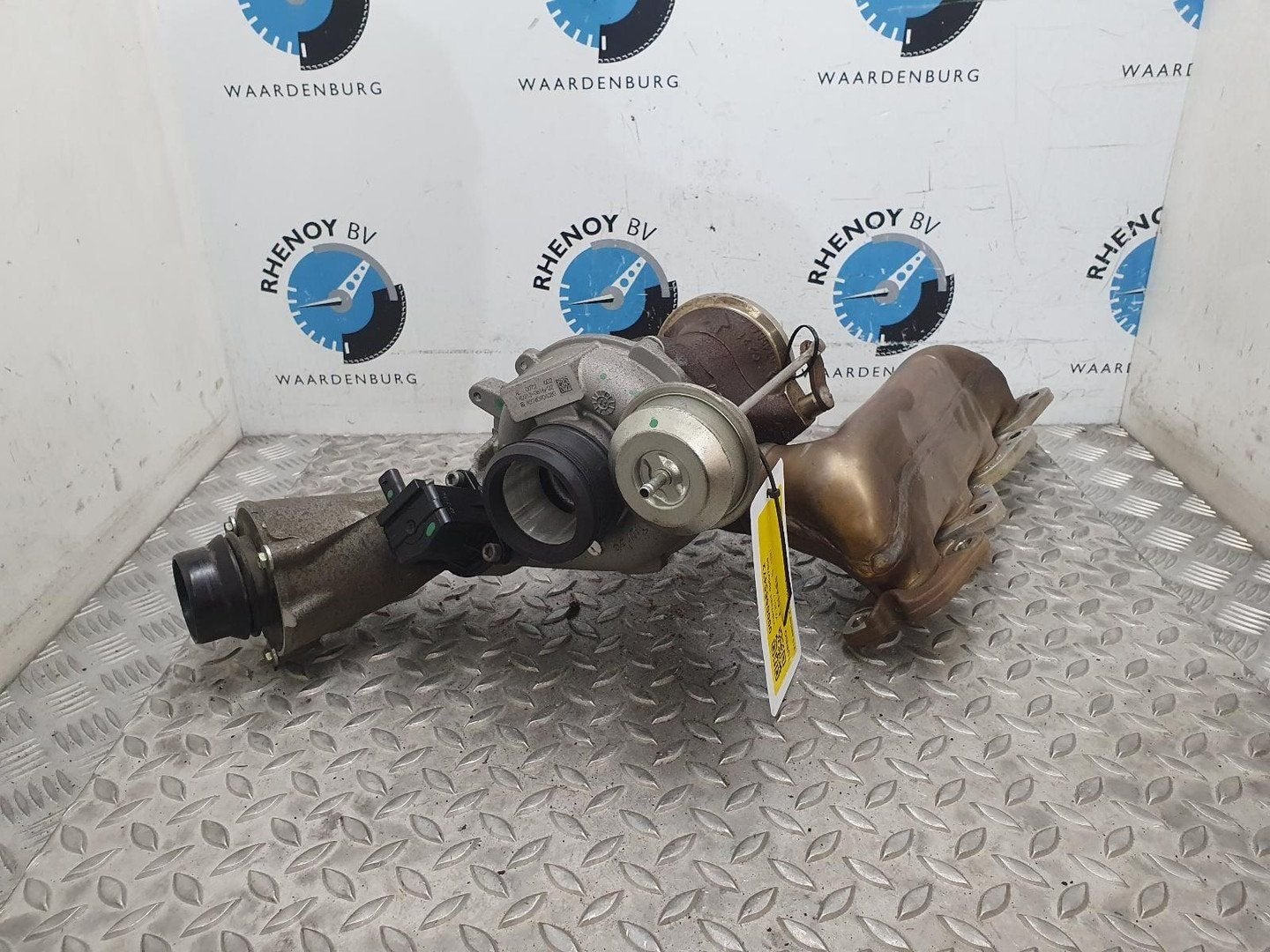 MERCEDES E CLASS TURBO 2740904080 2017, Enlèvement ou Envoi, Utilisé, ARN reconnu