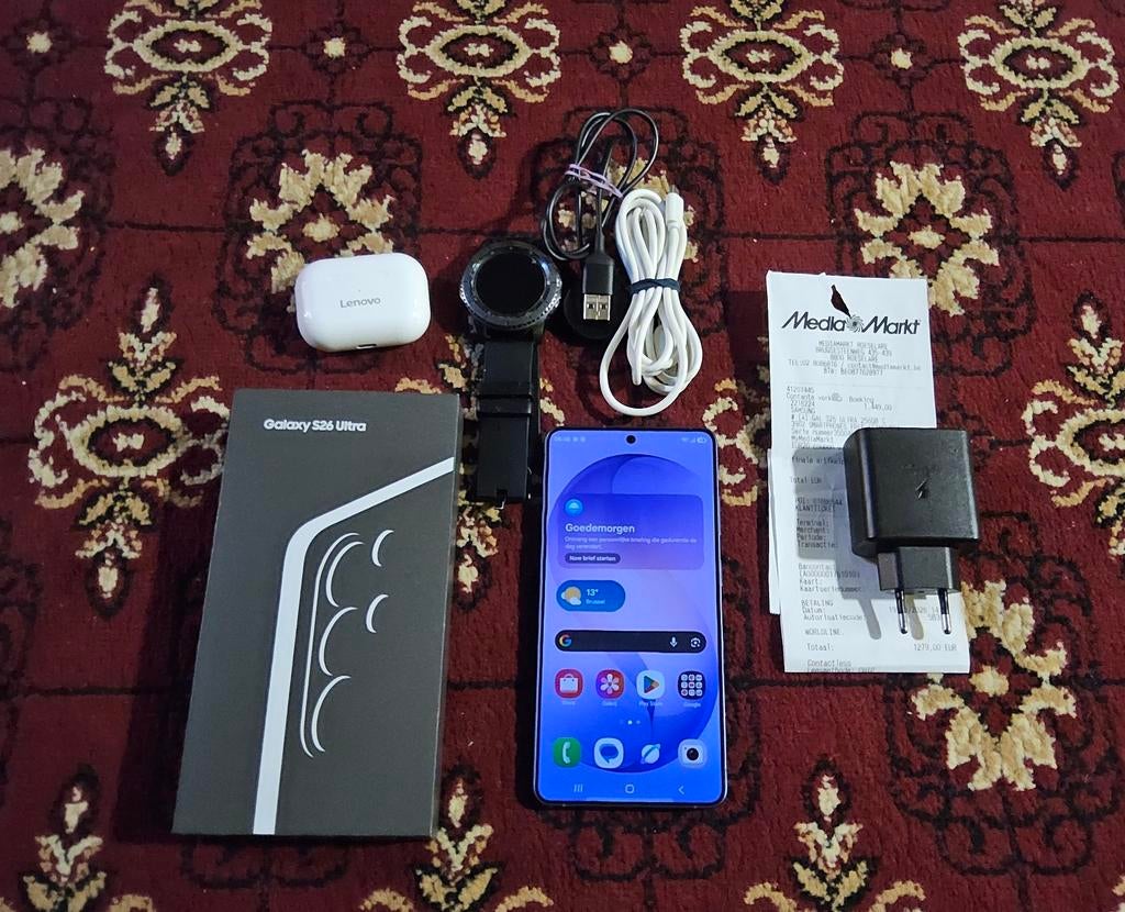 Samsung Galaxy S26 ultra, presque neuf, garantie, montre con, Enlèvement ou Envoi