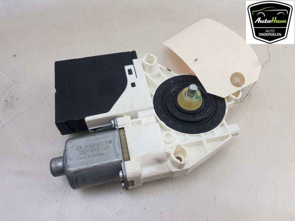 MOTEUR LEVE VITRE ELECTRIQUE Golf V Variant (1K5), Utilisé, Volkswagen