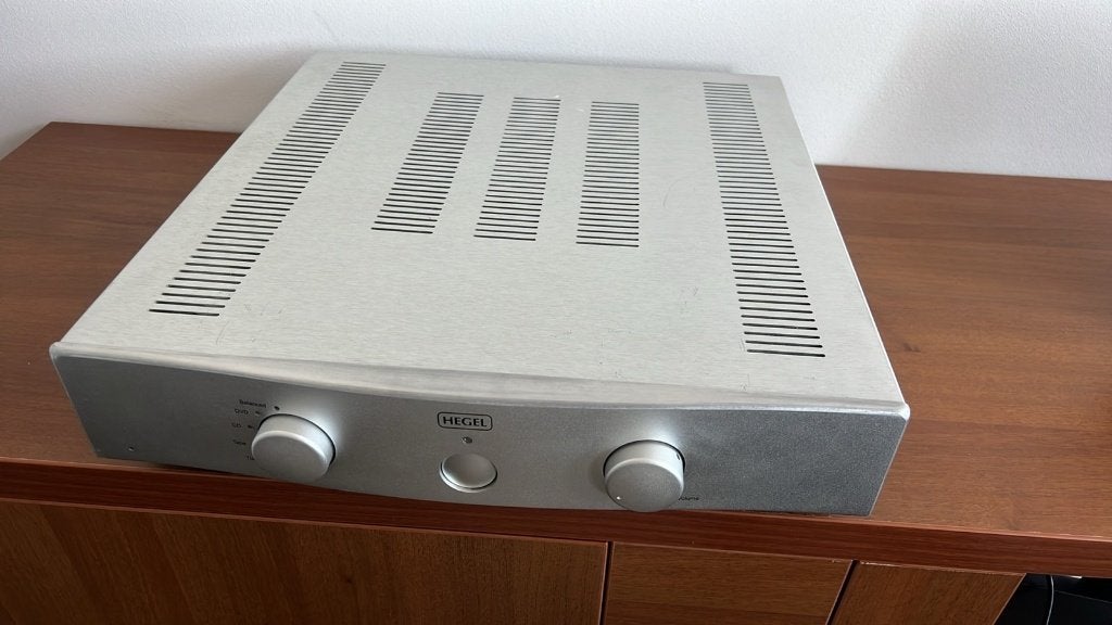Hegel H1 Mk4 geïntegreerde versterker, Audio, Tv en Foto, Tuners, Verzenden, Gebruikt, Analoog