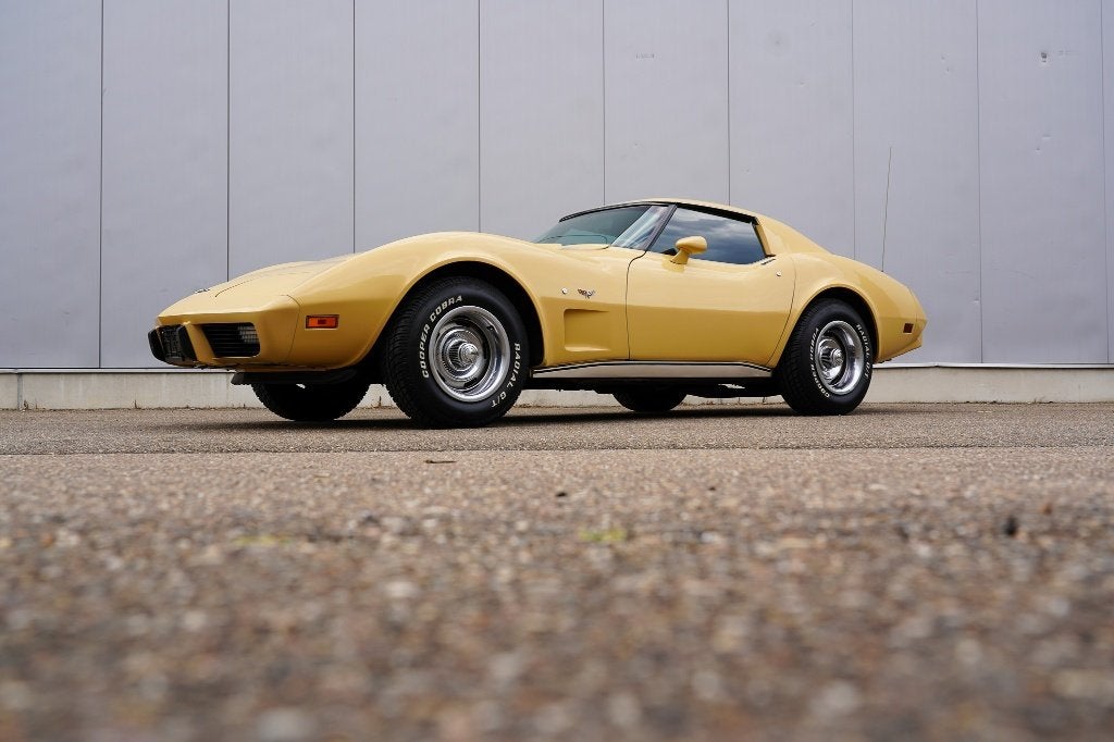 '77 Chevrolet Corvette C3 5.7L V8, Autos, Chevrolet, Cuir, Achat, Entreprise, 2 portes