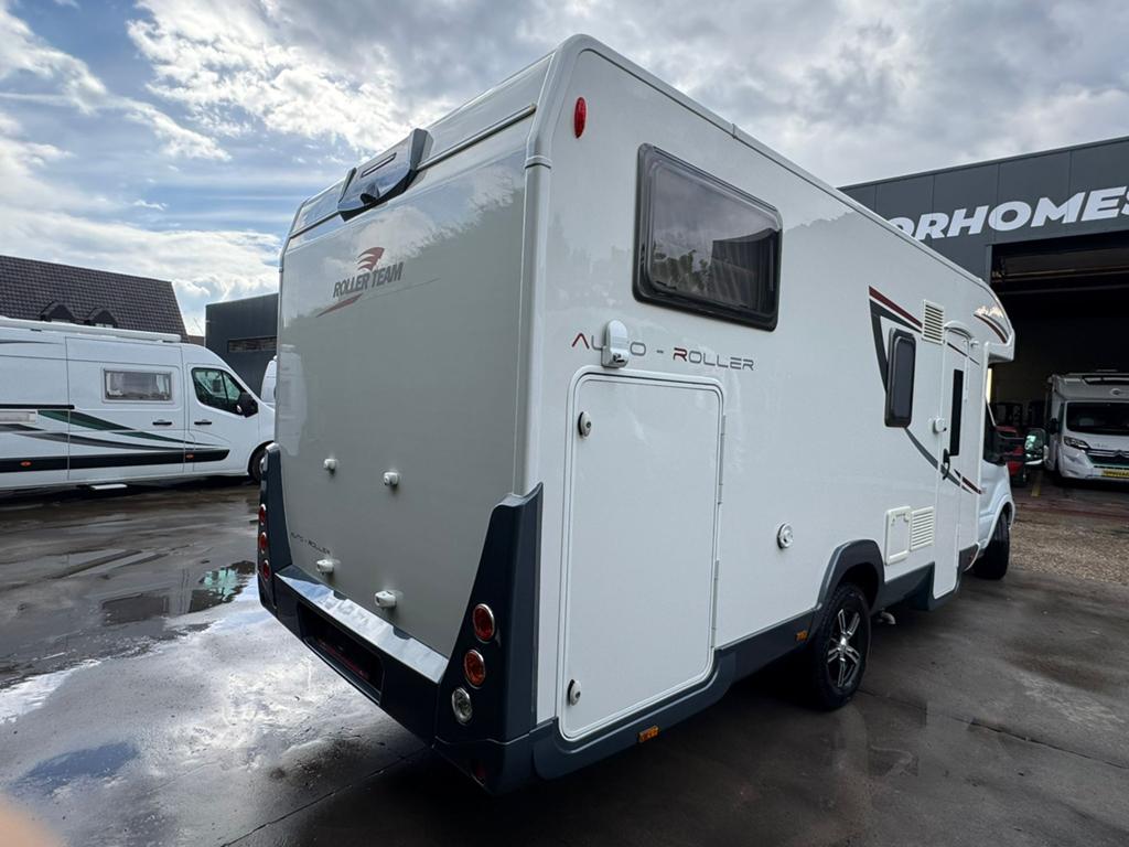 Ford Transit Rollerteam Autoroller 284 TL, Caravans en Kamperen, Mobilhomes, Overige merken, Ringverwarming, Ford, Douche