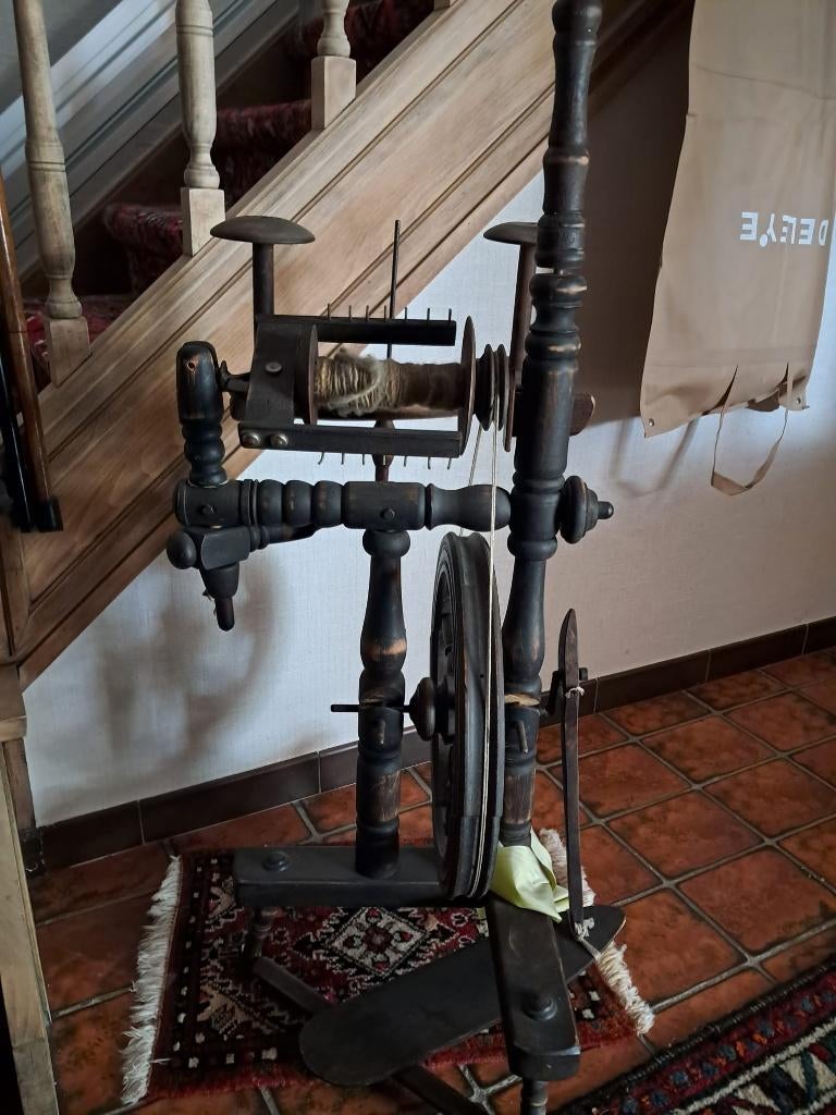 antiek spinnewiel, Ophalen