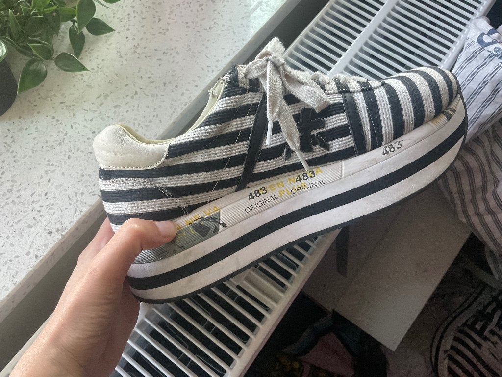 Premiata 39, Kleding | Dames, Schoenen, Premiata, Ophalen of Verzenden, Zo goed als nieuw