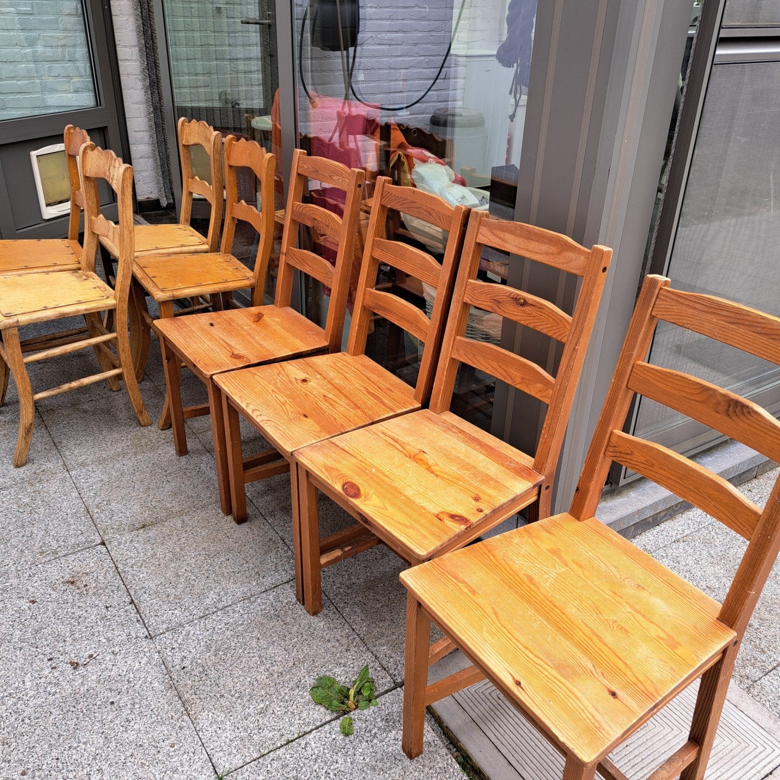 GRATIS stoelen, Enlèvement