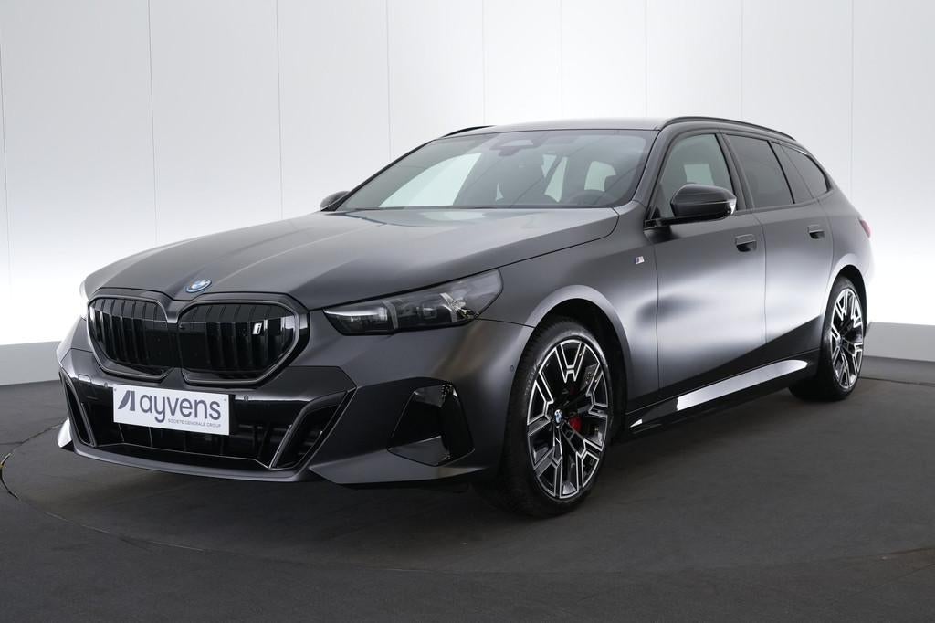 (2HBF885) BMW I5 TOURING, Auto's, BMW, Automaat, 81 kWh, Gebruikt, Parkeersensor