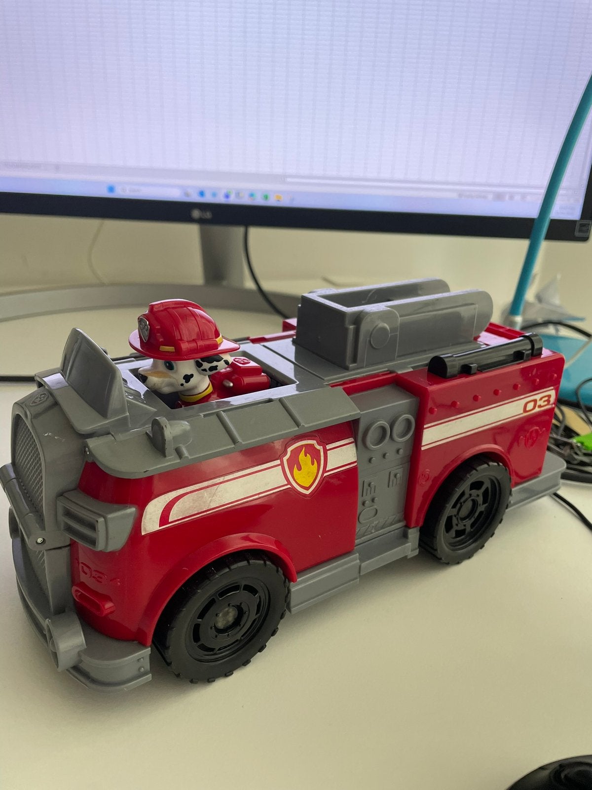 Paw patrol brandweer auto-boerderij transformer, Ophalen of Verzenden, Zo goed als nieuw