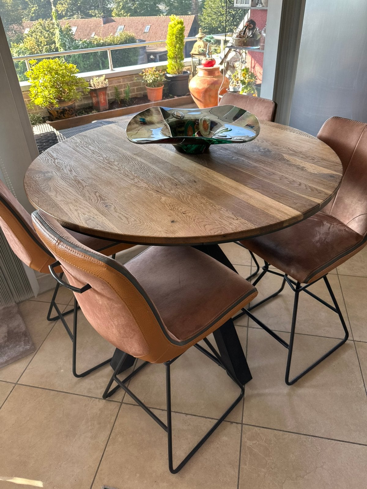 Xooon ronde tafel + stoelen, Huis en Inrichting, Ophalen, 100 tot 150 cm, Rond, Zo goed als nieuw