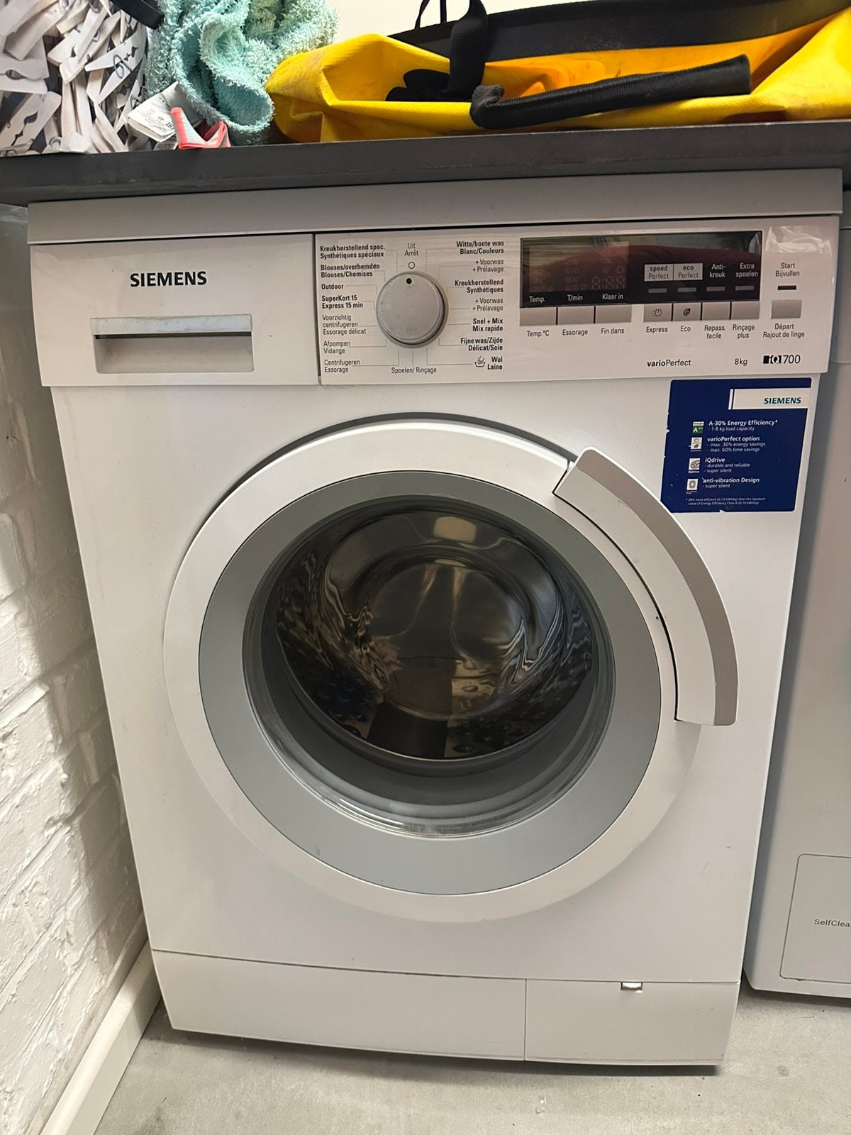 Wasmachine Siemens IQ700, Ophalen, Gebruikt, 8 tot 10 kg, 1600 toeren of meer