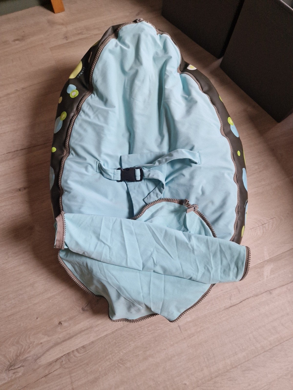 Pouf pour bébé Doomoo Seat 'n Grow, Enlèvement