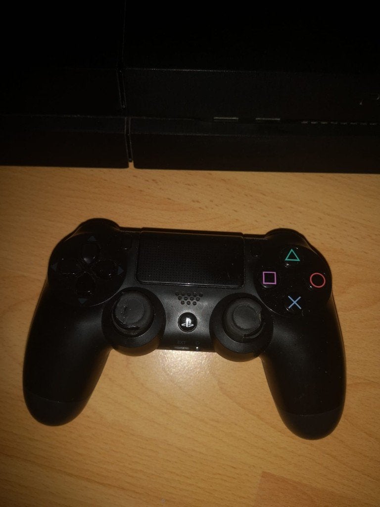 PLAYSTATION 4 +manette et capable, Games en Spelcomputers, Ophalen of Verzenden, Met 1 controller, Slim, 500 GB