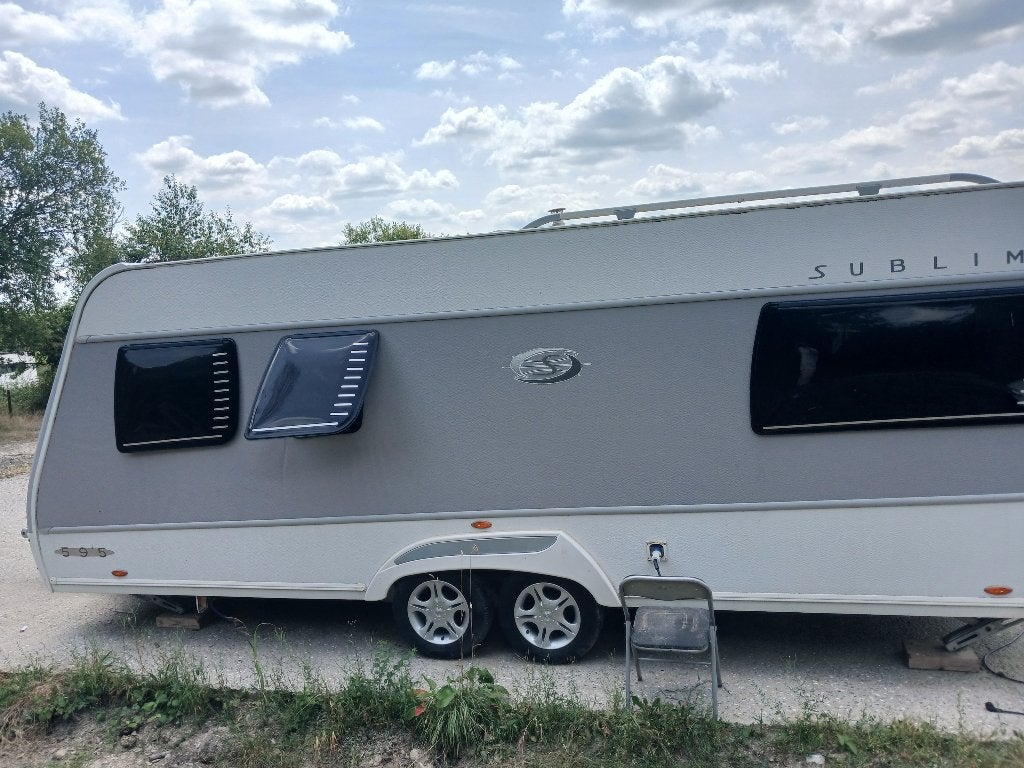 Caravane caravelair sublim 595 2014, Jusqu'à 4, Roue de secours, 2 lits séparés, Particulier