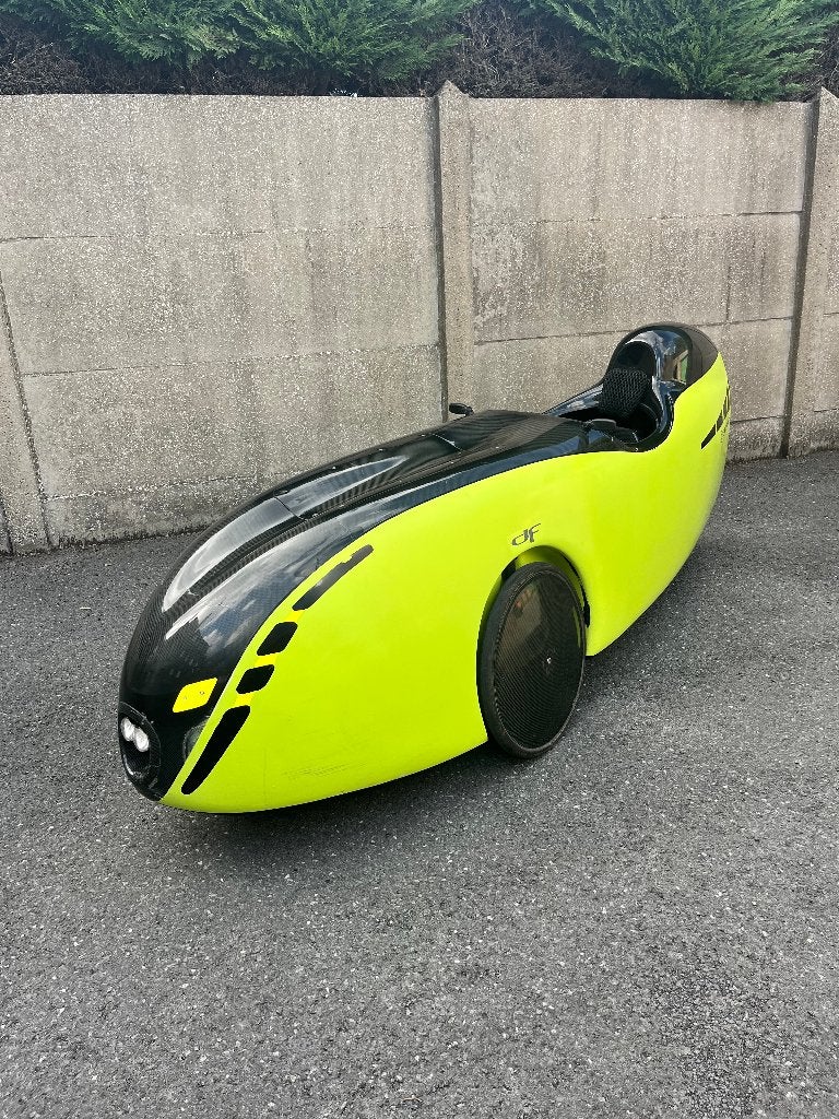Velomobiel DF XL Lemon-Black (carbon), Fietsen en Brommers, Fietsen | Ligfietsen, Gebruikt, Bovenstuur, Cabine, Trommelrem
