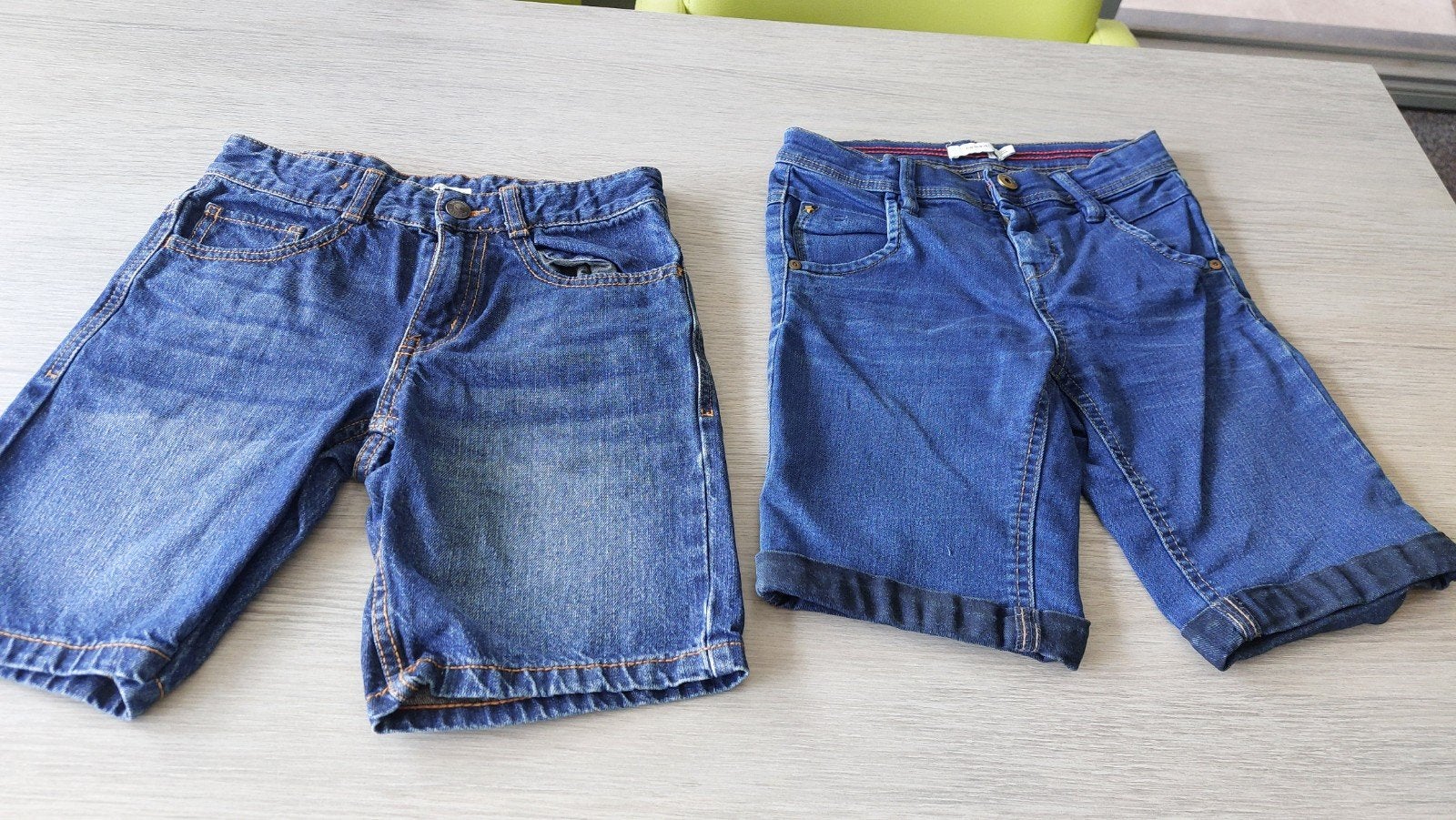 jeans short jongen maat 140, Kinderen en Baby's, Broek, NAME IT., Ophalen of Verzenden, Zo goed als nieuw