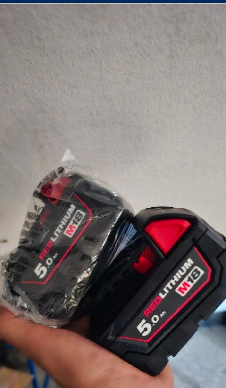 Milwaukee 5.0ah M18 baterij, Enlèvement